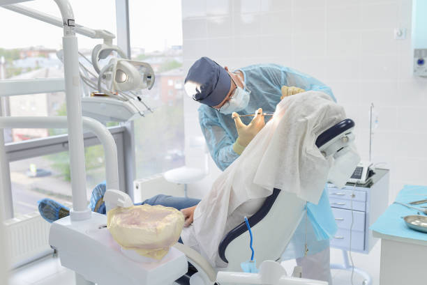 Best Emergency Tooth Extraction in Chetopa, KS